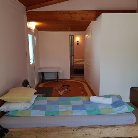 Hompot Accommodation Deva Exteriör bild