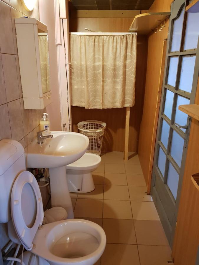 Hompot Accommodation Deva Exteriör bild